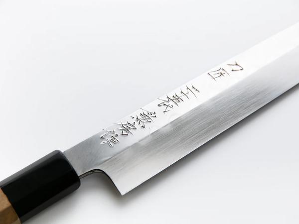 Kitchen knife crafted with supervision by Fujiwara no Kanefusa craftsman