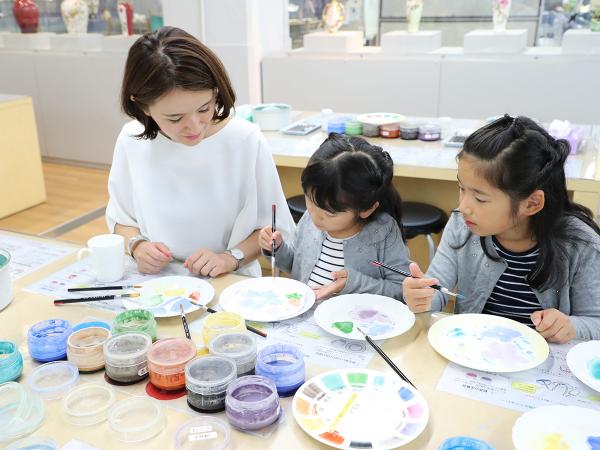 ノリタケの森 絵付け体験